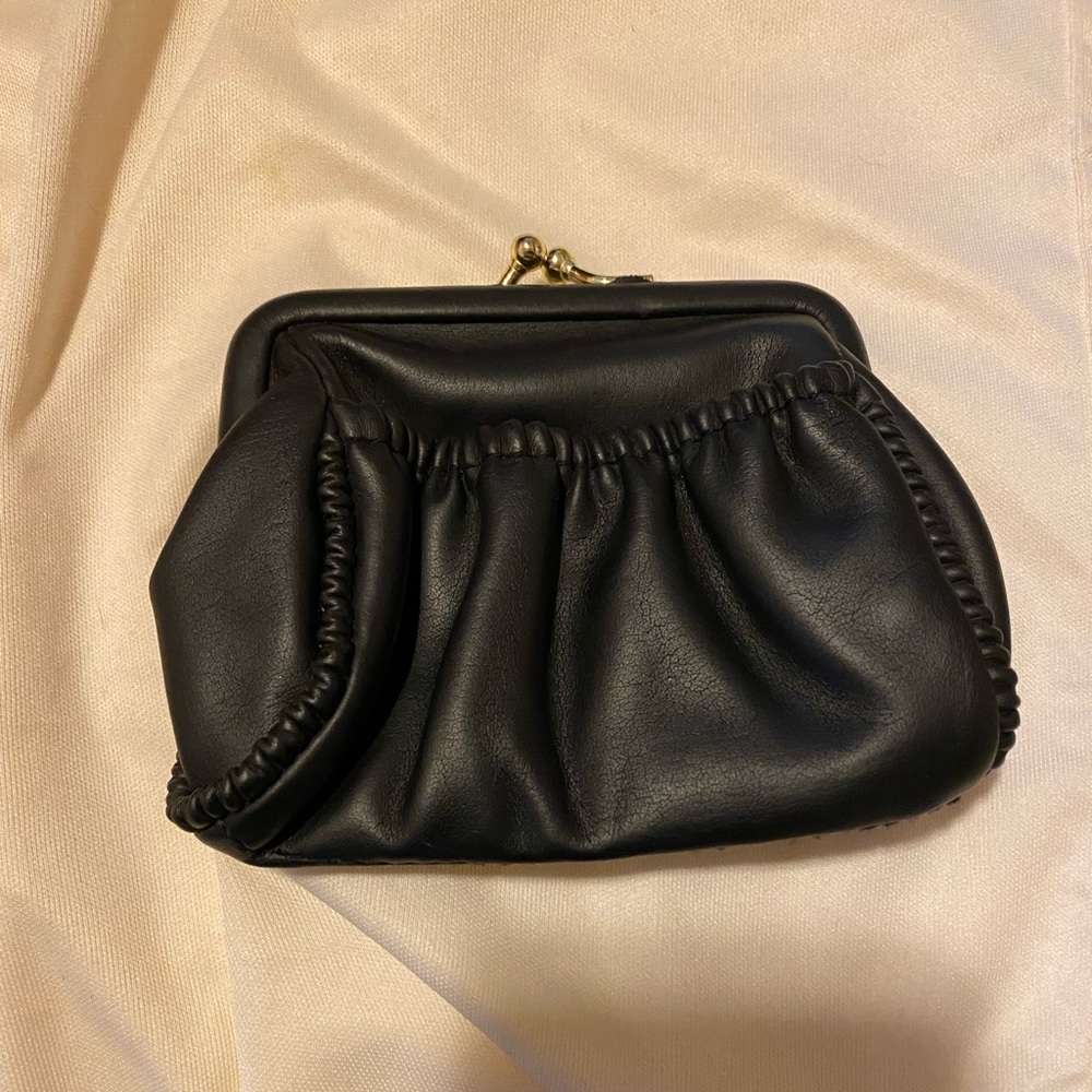 Black coin purse